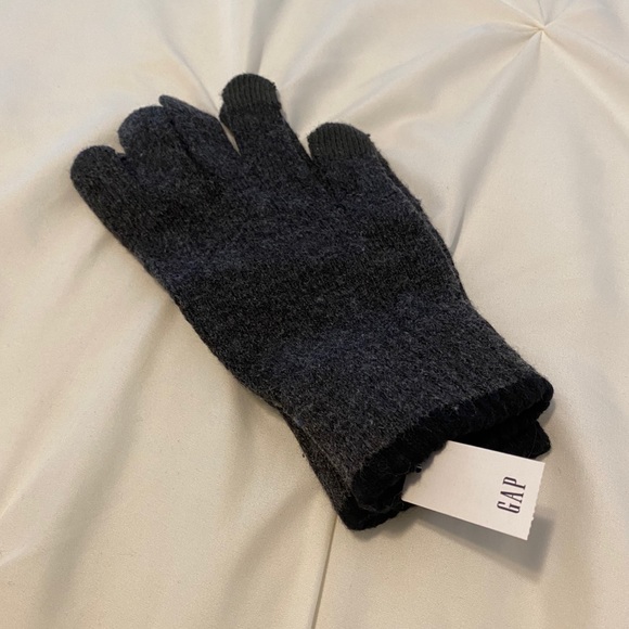 NEW Men’s Gap Gloves in Grey and Black - Picture 3 of 6